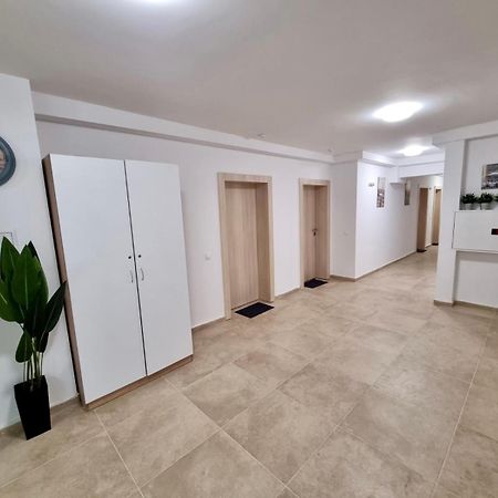 Best Family Apartments & Private Parking Sofia Exterior foto